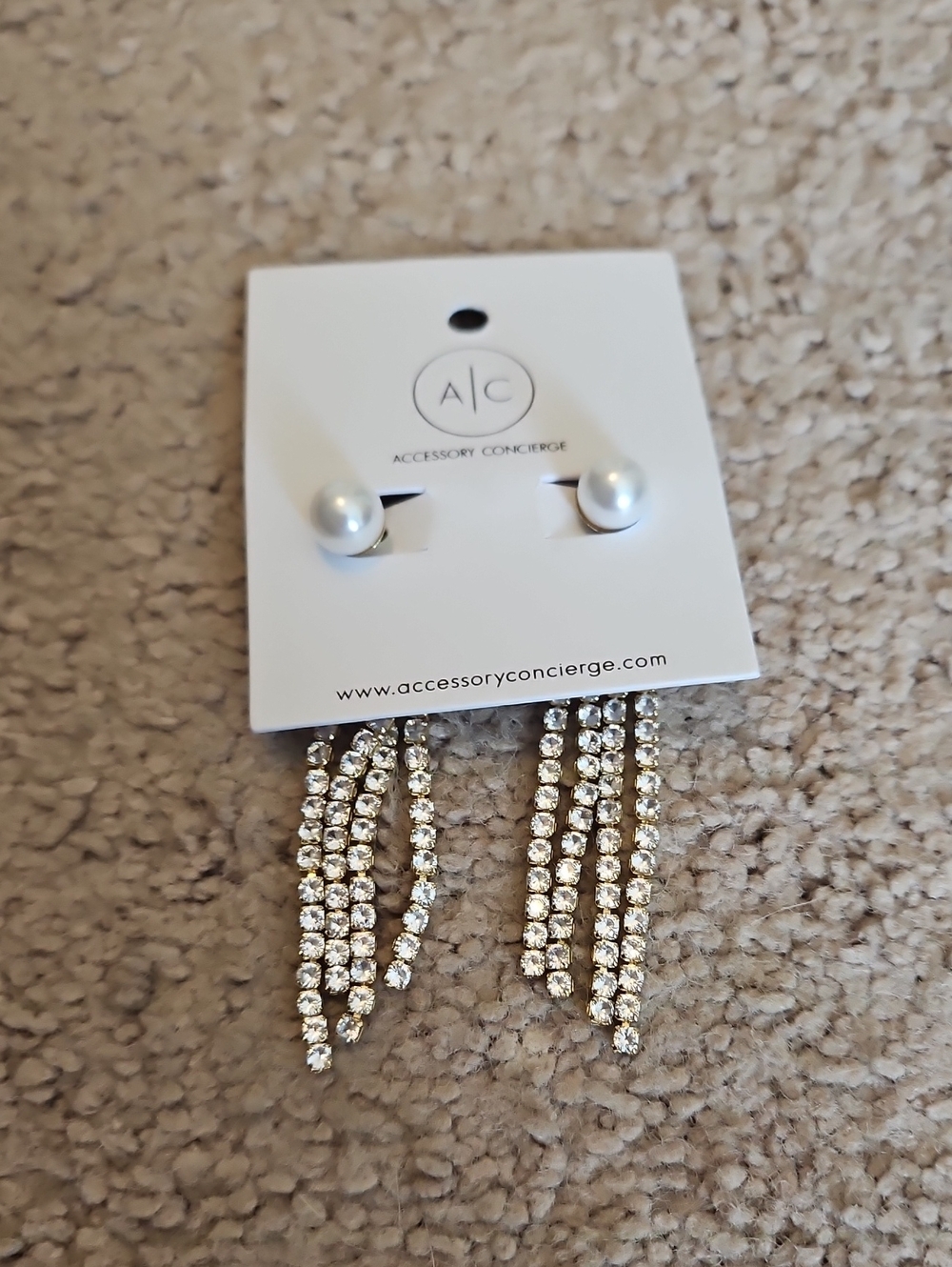 New Vici Silver Pearl & Rhinestone Drop Earrings